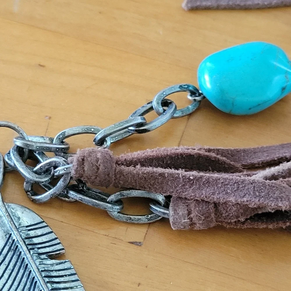Vintage ARIAT Turquoise Stone Suede Tassel Bag Charm Keychain 8 Inch 18g
